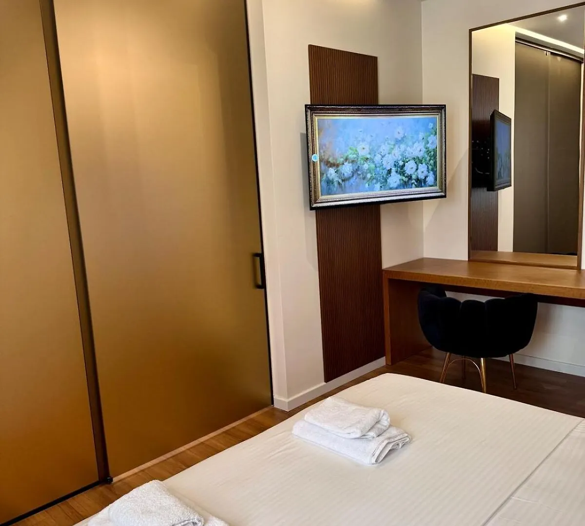 New Born Apartments Τίρανα