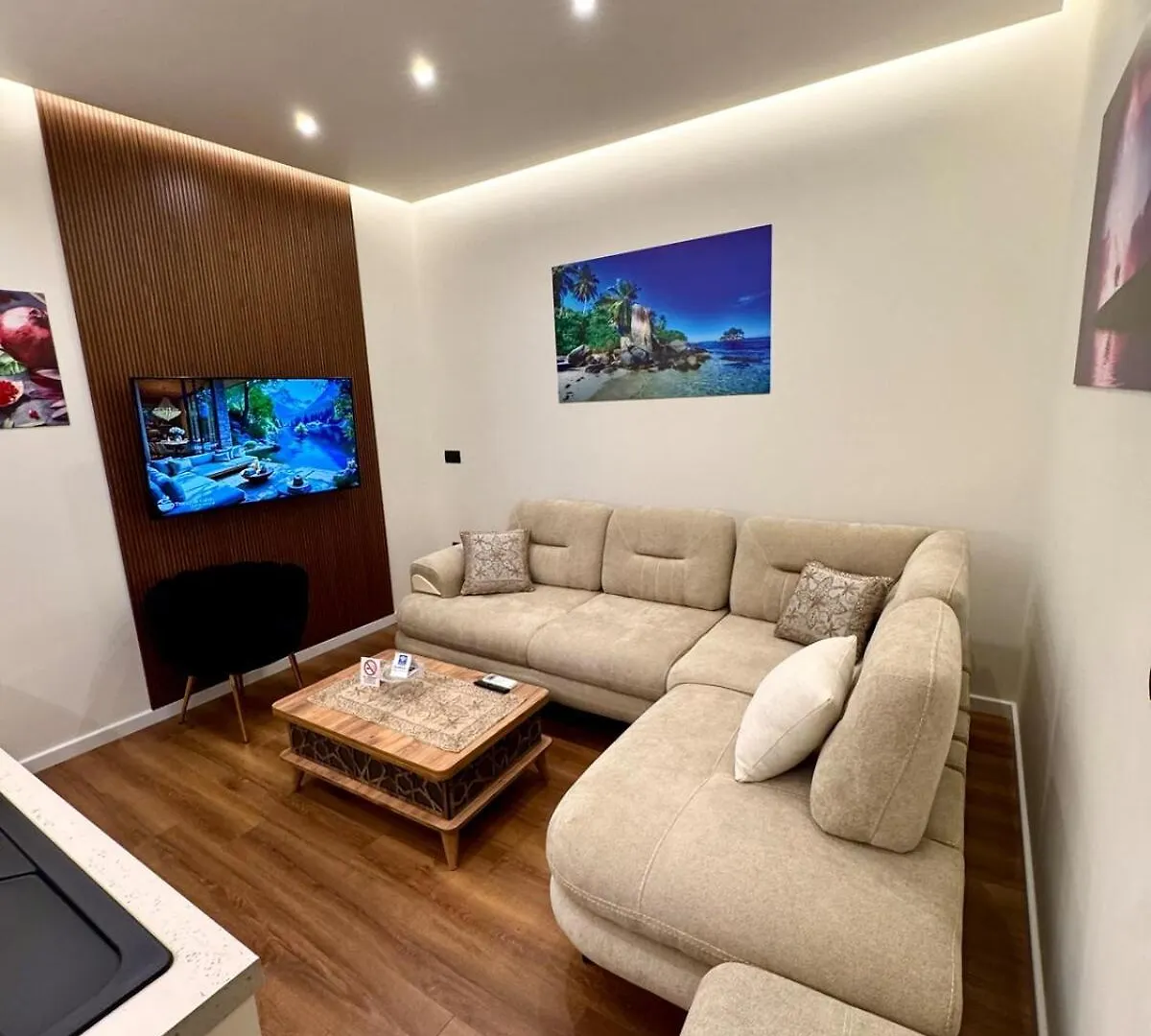 New Born Apartments Τίρανα